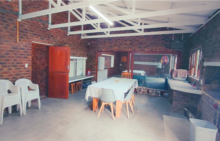 4 Bedroom Property for Sale in Oyster Bay Eastern Cape